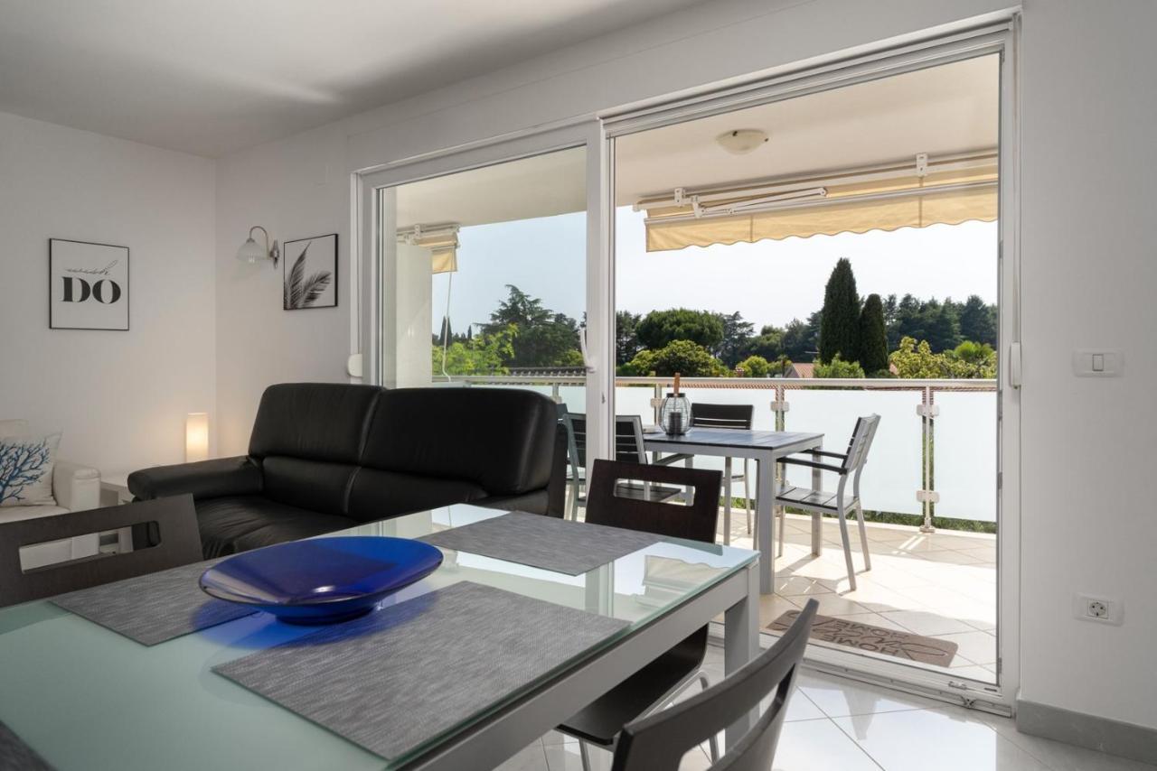 Apartment Sky By Seeadria Agency Novigrad  Bagian luar foto