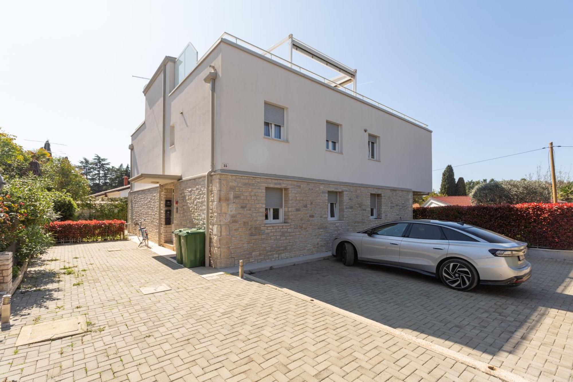 Apartment Sky By Seeadria Agency Novigrad  Bagian luar foto