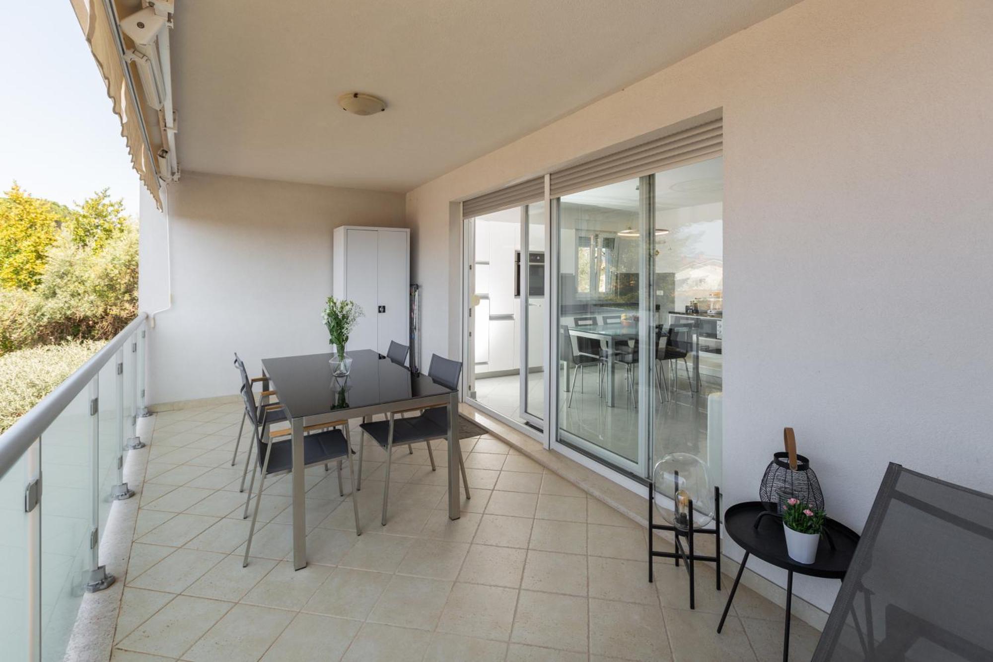 Apartment Sky By Seeadria Agency Novigrad  Bagian luar foto