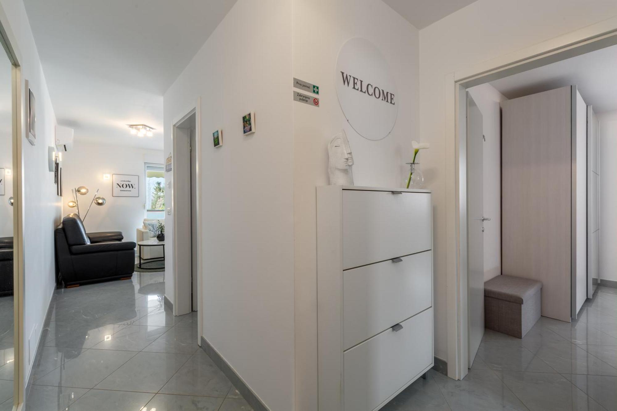 Apartment Sky By Seeadria Agency Novigrad  Bagian luar foto