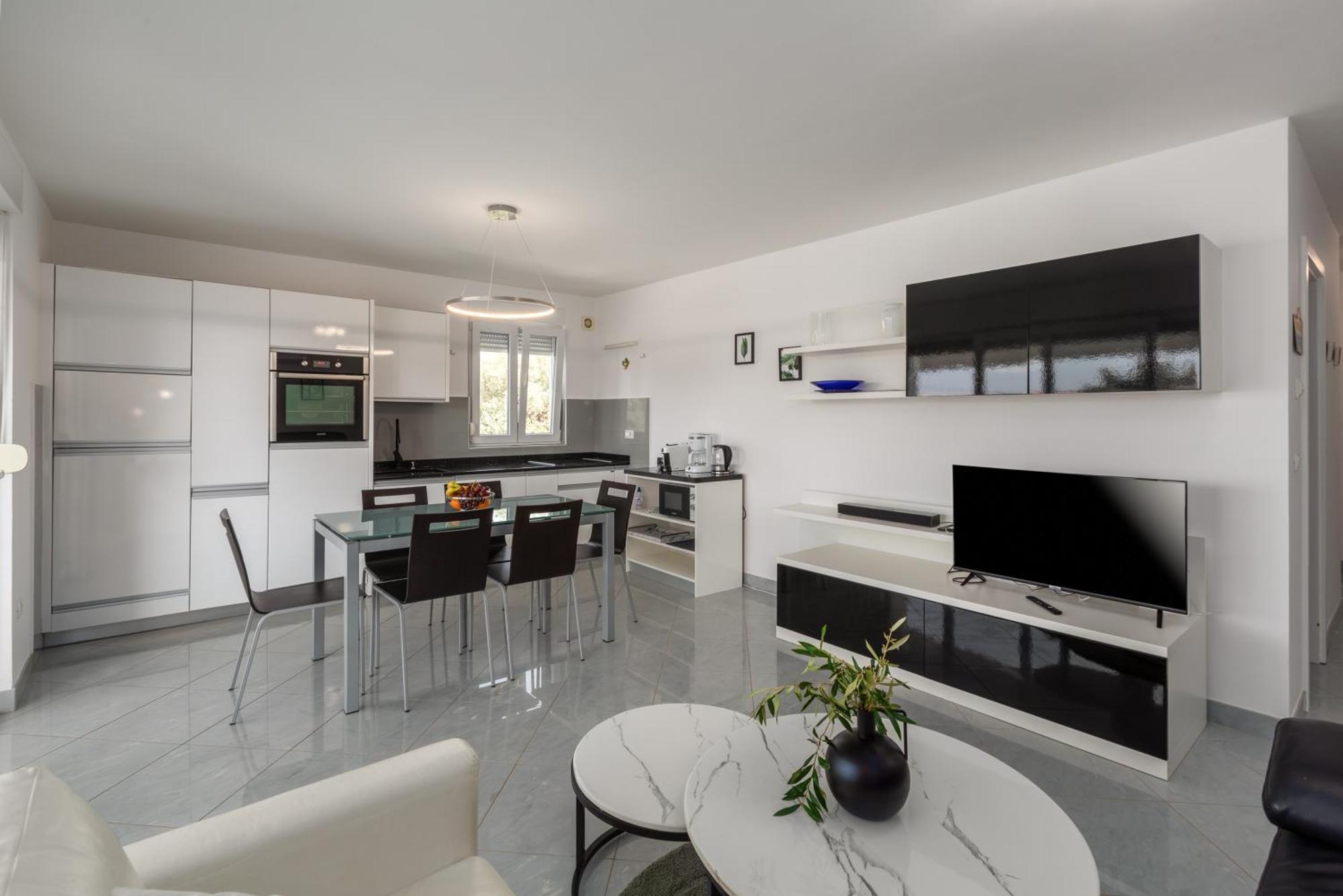 Apartment Sky By Seeadria Agency Novigrad  Bagian luar foto