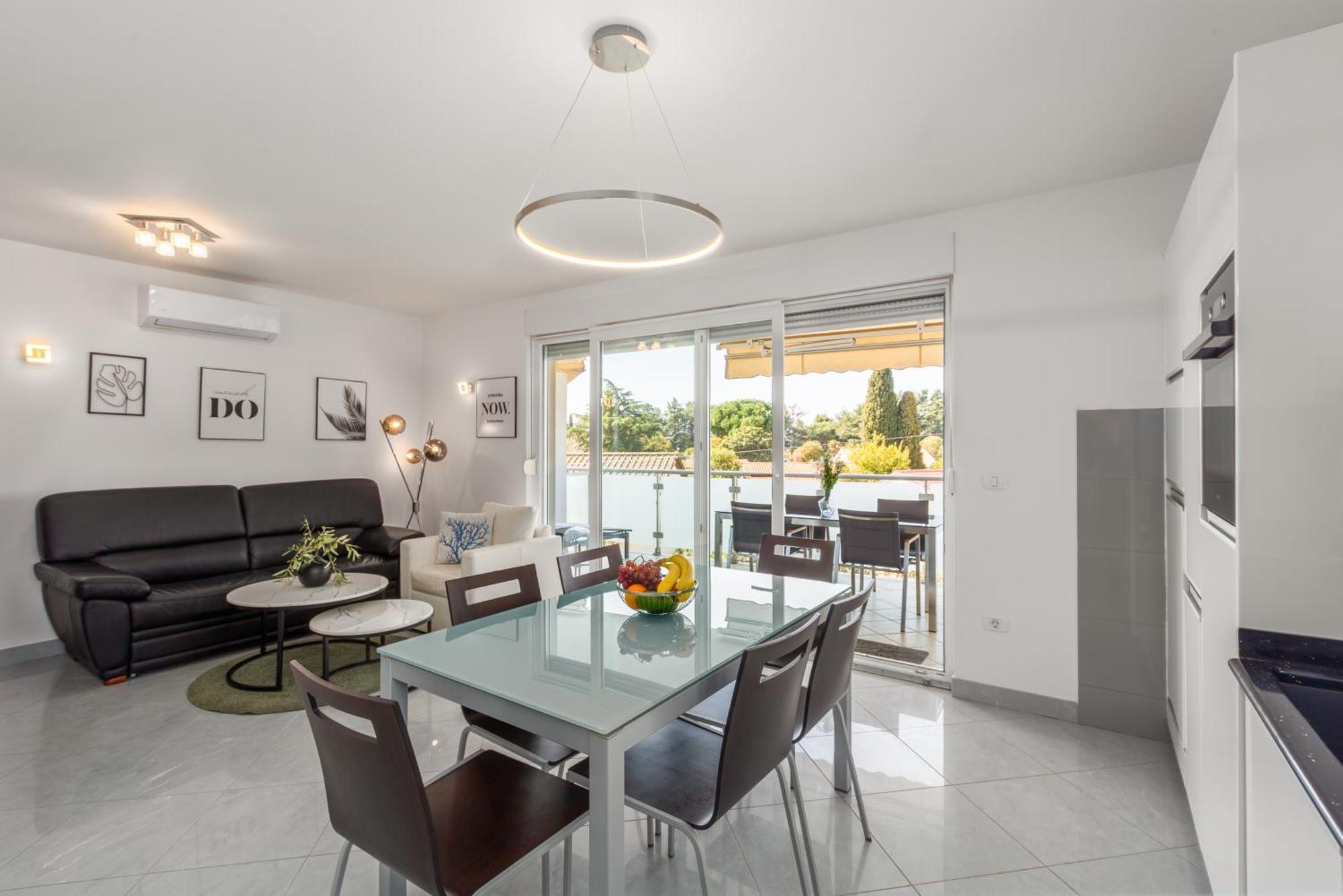 Apartment Sky By Seeadria Agency Novigrad  Bagian luar foto