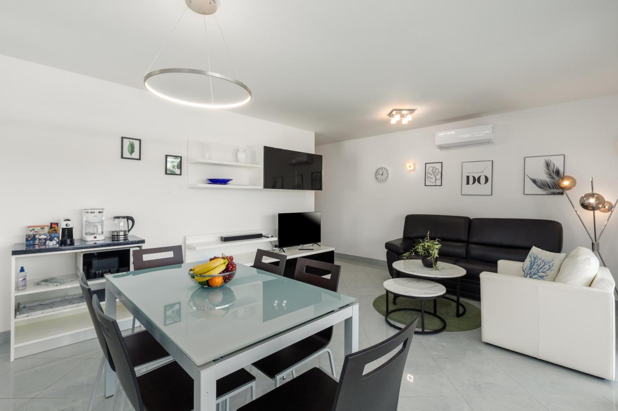 Apartment Sky By Seeadria Agency Novigrad  Bagian luar foto